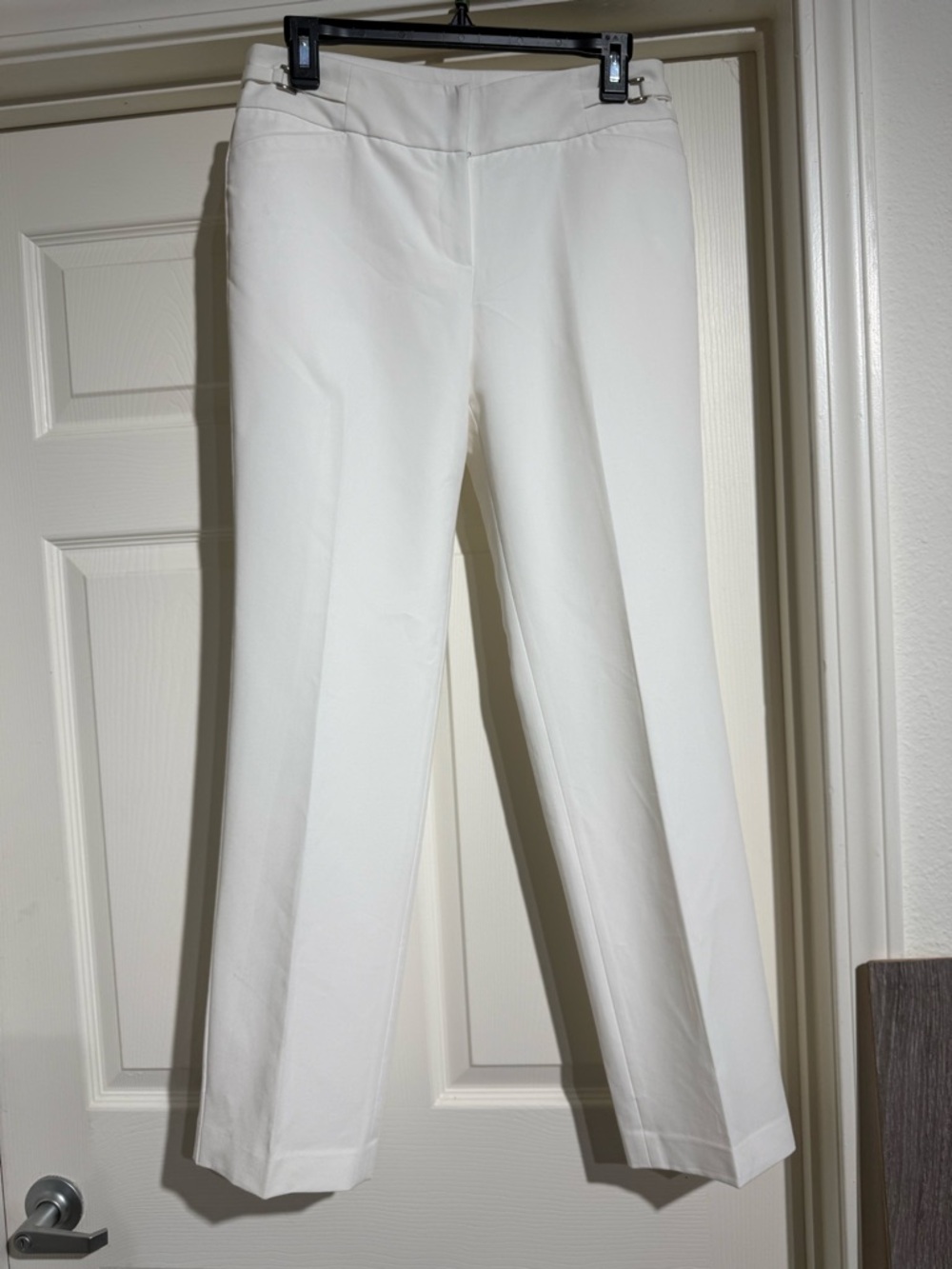 Dress barn Classic White Straight-Leg Career Dress Pants .NEW